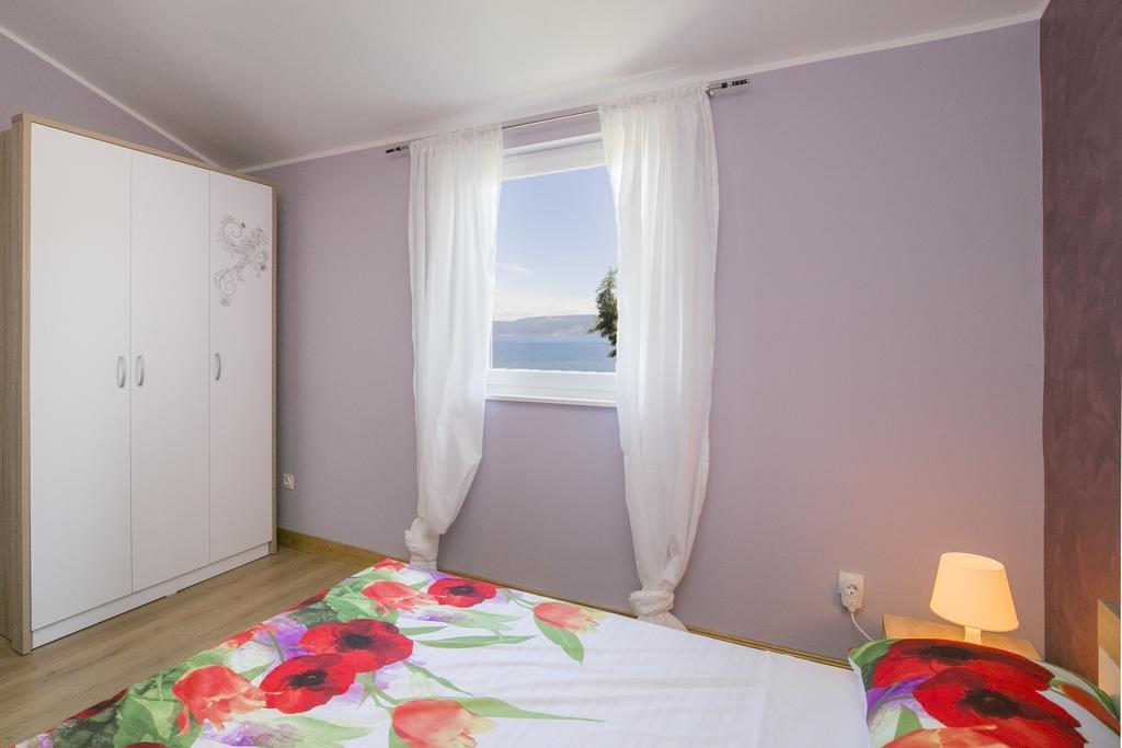 Apartment Gino Ravni Phòng bức ảnh